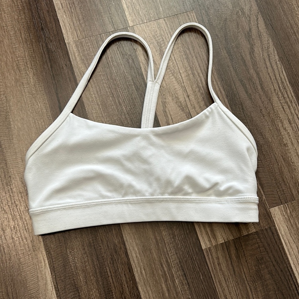 Lululemon Flow Y bra